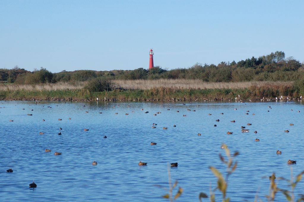 Hotel Graaf Bernstorff Schiermonnikoog Esterno foto