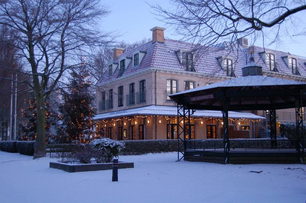 Hotel Graaf Bernstorff Schiermonnikoog Esterno foto