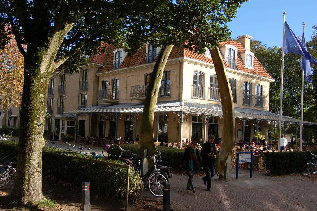 Hotel Graaf Bernstorff Schiermonnikoog Esterno foto